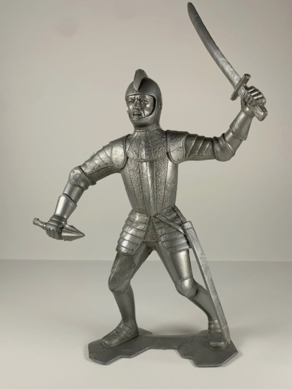 Vintage 1964 Marx Silver Knight Figure 6" Plastic Toy Soldier